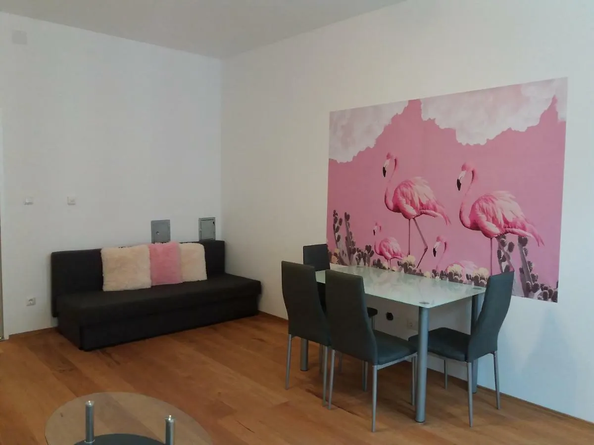 Flamingo Appartamento Vienna 0*,  Austria